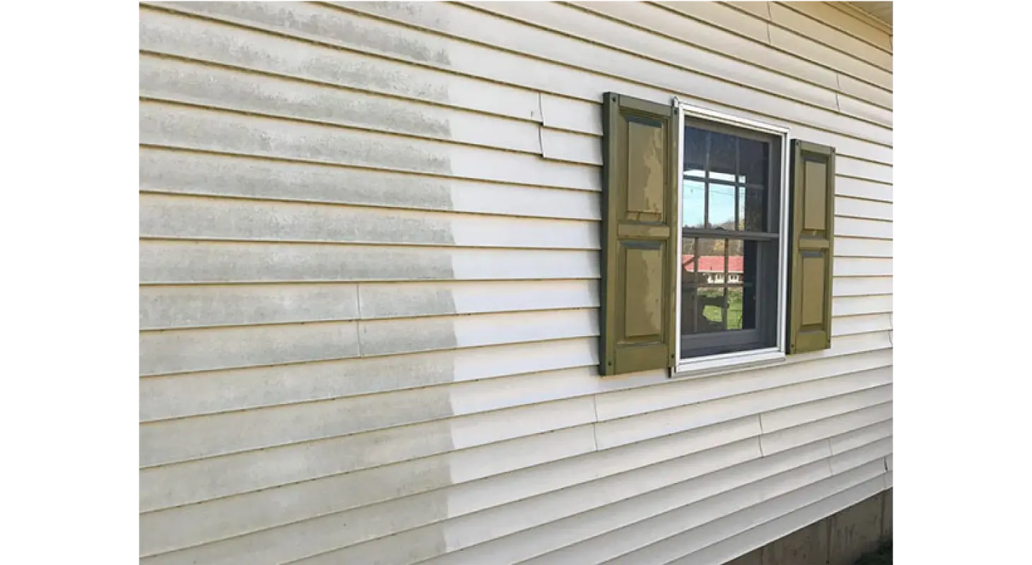 House siding cleaned with Jetterix